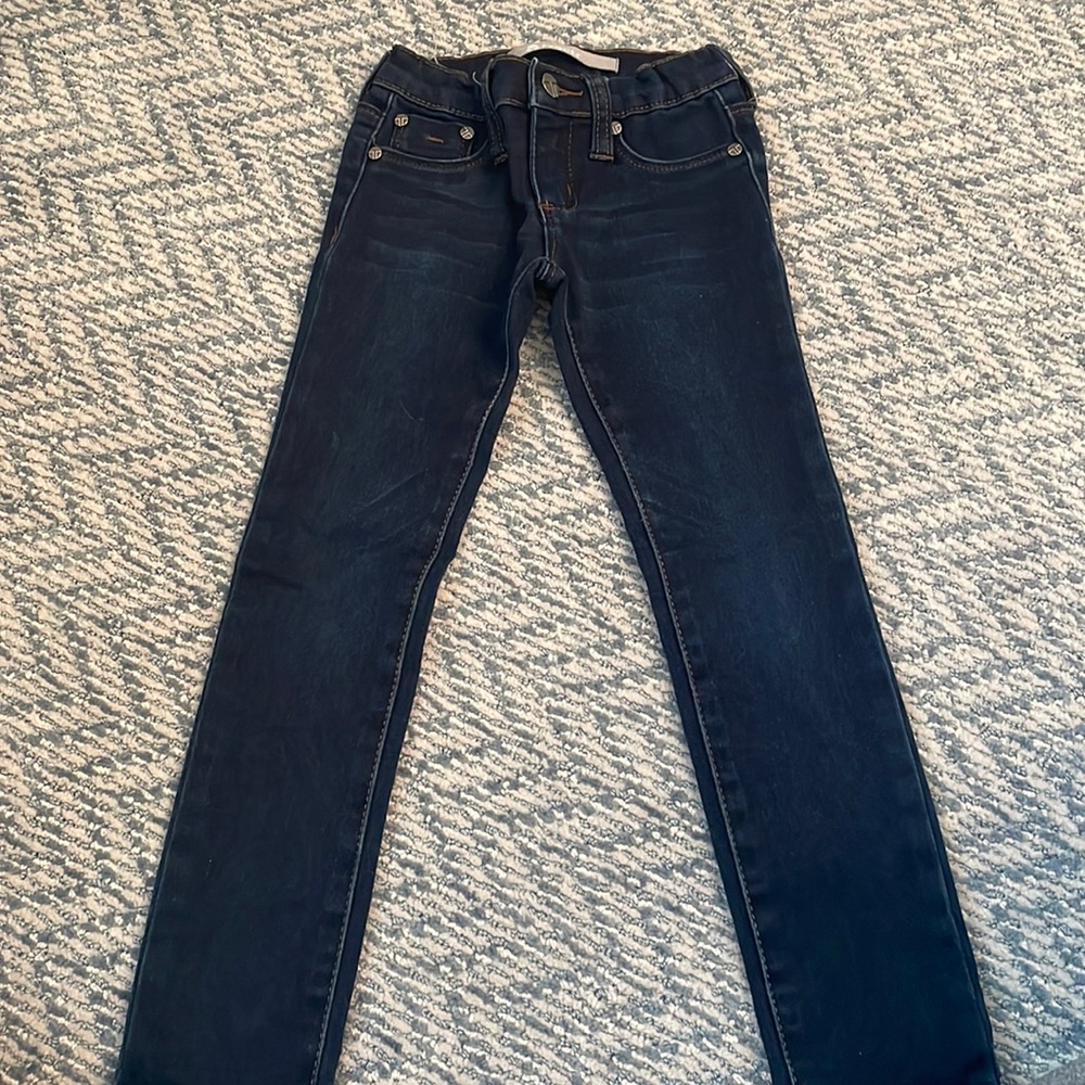 Tractr girls skinny jeans size 4. Button fly. Soft material.  Pet and smoke free